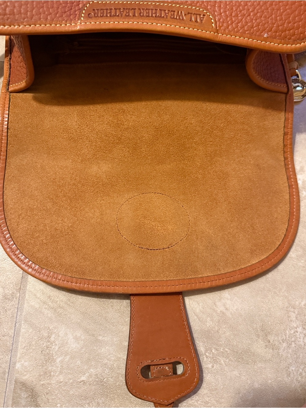Dooney & Bourke 80’s Vintage Essex Shoulder Bag Saddle Tan All Weather Leather - Picture 12 of 16